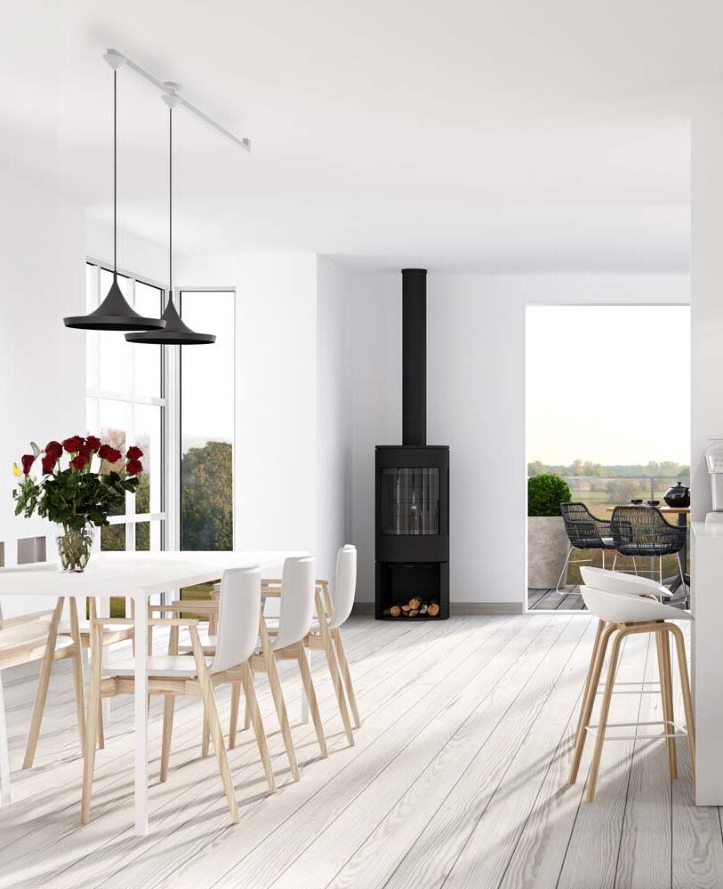 Hvidt køkken med en forlængerarm til to pendler fra en loftskrog